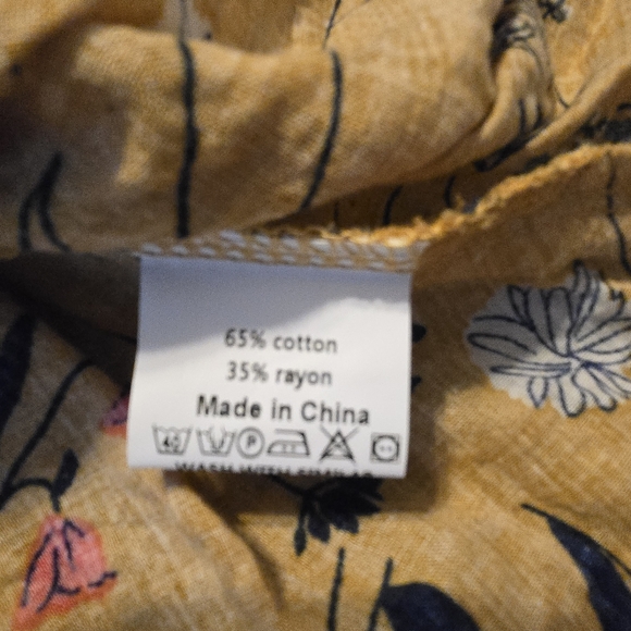 NWT Gracila Yellow Gold Print Button Back Tunic Top Or Short Dress Size 3X E44 - Picture 3 of 6